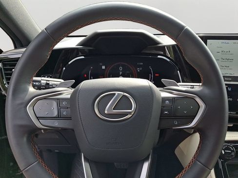 Used 2022 Lexus NX 350h AWD image 21