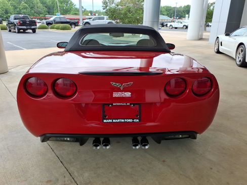 Used 2007 Chevrolet Corvette Convertible RWD image 4