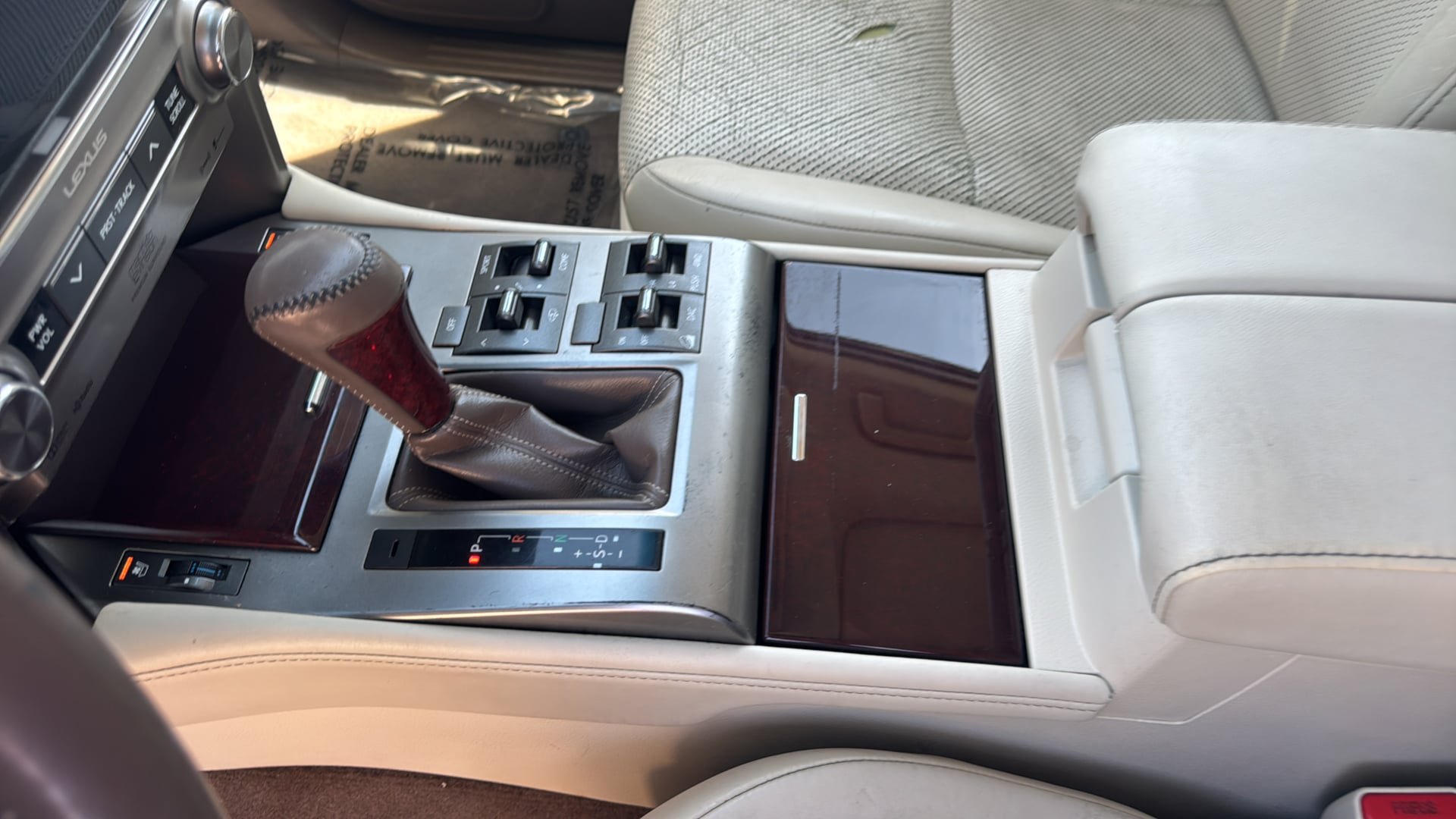 Used 2014 Lexus GX 460 Luxury AWD/4WD image 26