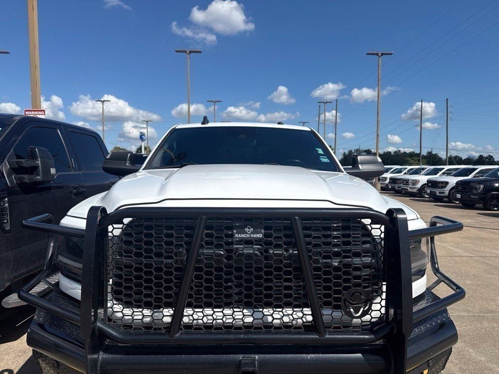 Used 2022 RAM 2500 Laramie AWD/4WD image 2