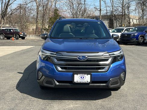 Certified 2025 Subaru Forester Limited AWD/4WD image 4