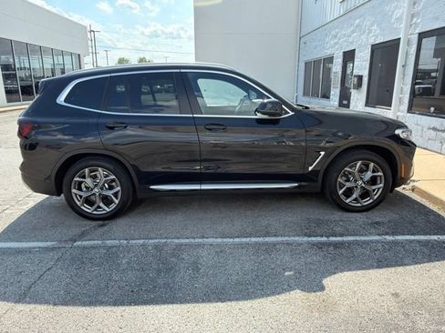 Used 2022 BMW X3 xDrive30i w/ Premium Package 2 (ZPA) AWD/4WD image 4