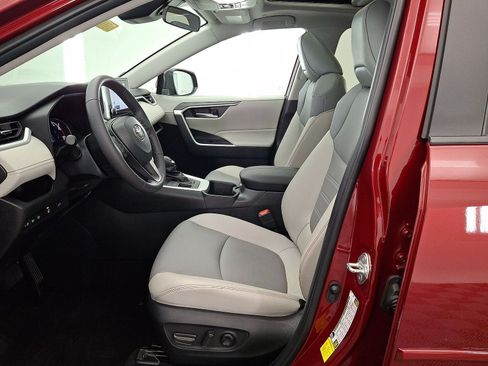 Certified 2023 Toyota RAV4 XLE Premium AWD/4WD image 3