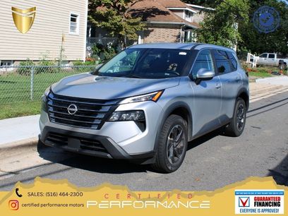 Used 2024 Nissan Rogue SV