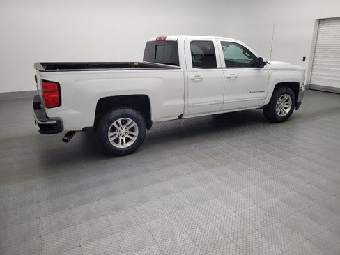 Used 2018 Chevrolet Silverado 1500 LT w/ All Star Edition image 10