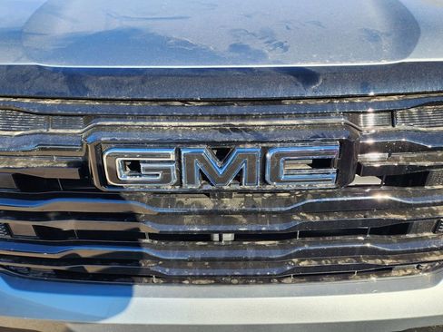 New 2026 GMC Terrain Elevation w/ Elevation Premium Package image 10