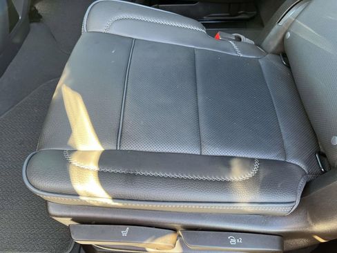 Used 2023 GMC Yukon Denali image 29