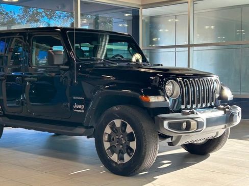 Used 2021 Jeep Wrangler Unlimited Sahara image 5