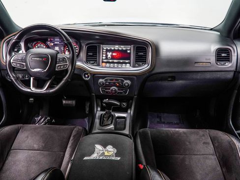 Used 2022 Dodge Charger Scat Pack RWD image 5