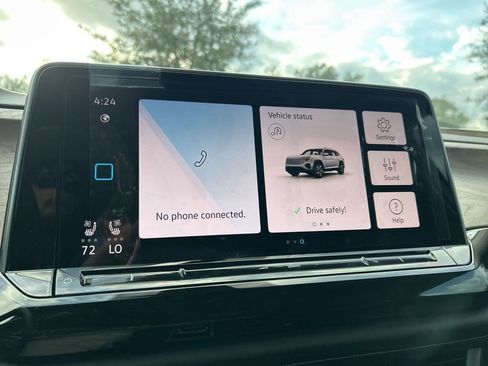 New 2026 Volkswagen Atlas SE image 33