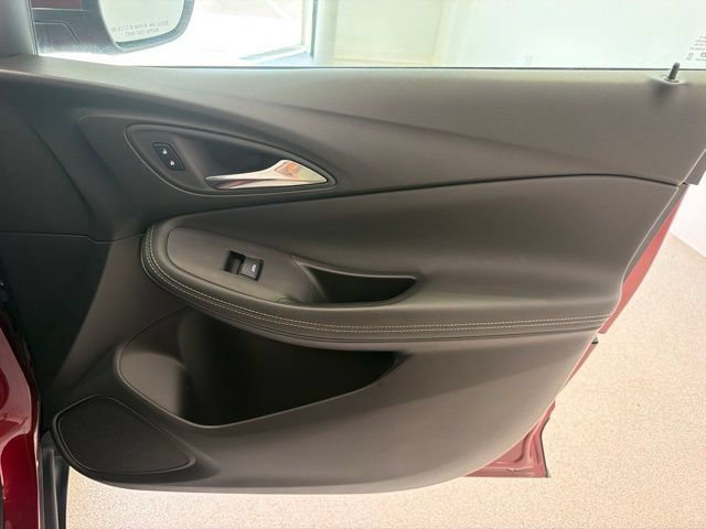 Used 2024 Buick Encore GX Preferred FWD image 10
