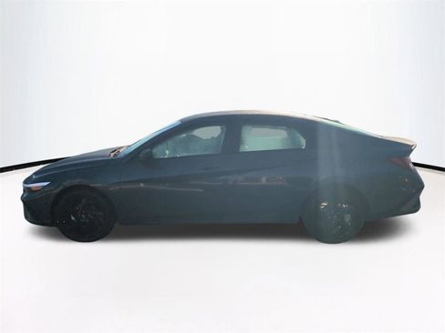 New 2026 Hyundai Elantra Sport image 8