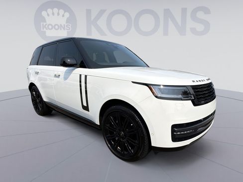 Used 2025 Land Rover Range Rover SE AWD/4WD image 10