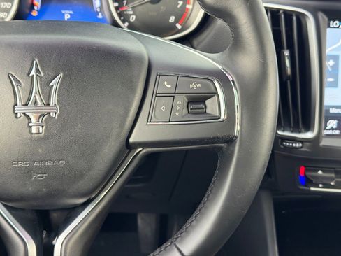 Used 2019 Maserati Levante image 23