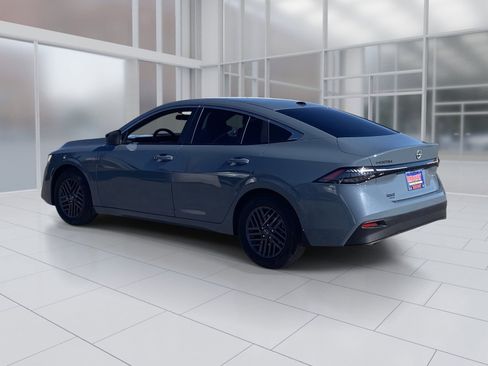 New 2026 Nissan Sentra SV w/ Floor Mat Package image 4