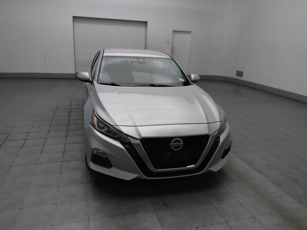 Used 2022 Nissan Altima 2.5 SV FWD image 14