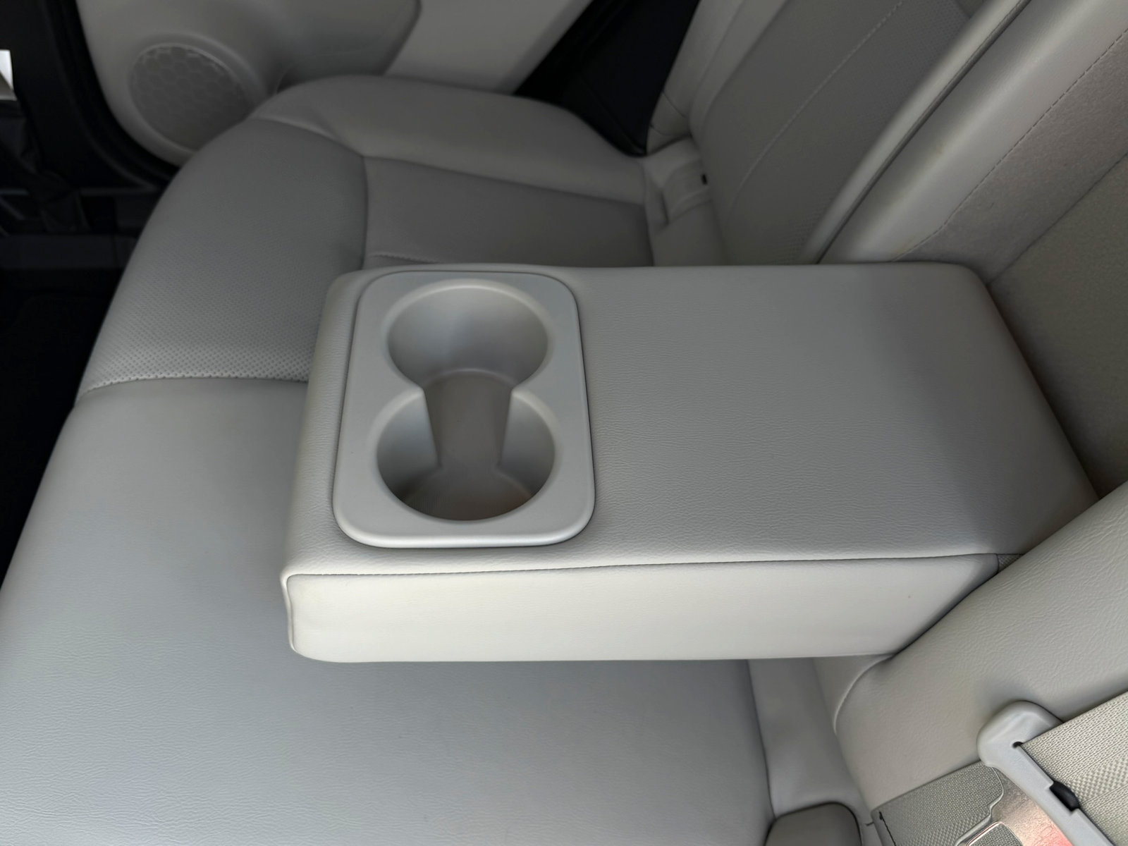 Used 2022 Nissan Rogue Sport SL w/ Premium Package FWD image 28