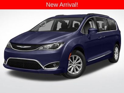 Used 2019 Chrysler Pacifica Touring Plus w/ S Appearance Package