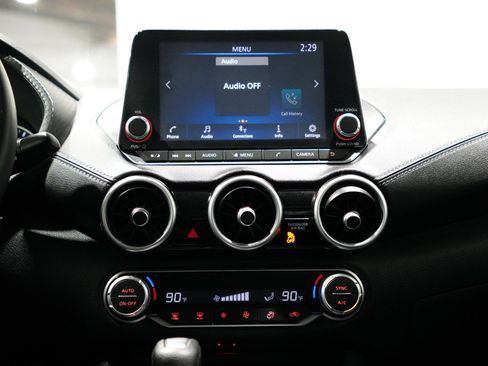 Used 2021 Nissan Sentra SV image 19