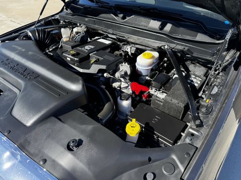 Used 2024 RAM 2500 Laramie w/ Safety Group image 42