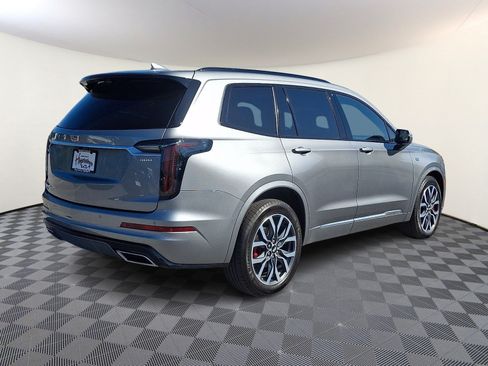 Used 2024 Cadillac XT6 Sport w/ Platinum Package AWD/4WD image 6