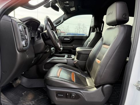 Used 2020 GMC Sierra 1500 AT4 w/ AT4 Preferred Package AWD/4WD image 25
