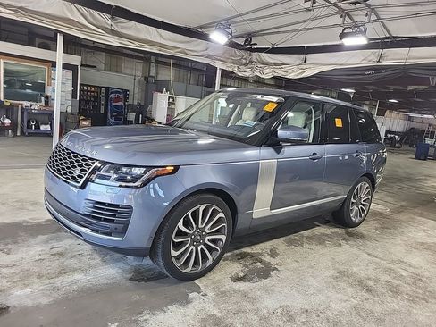 Used 2022 Land Rover Range Rover Westminster Edition image 1