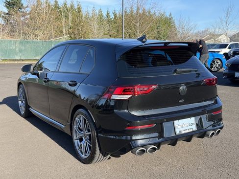 Used 2024 Volkswagen Golf R 2.0T image 5