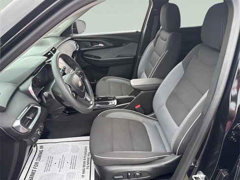 Used 2023 Chevrolet TrailBlazer LT w/ Convenience Package image 15