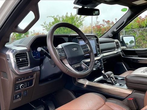 Used 2024 Ford F150 King Ranch w/ FX4 Off-Road Package AWD/4WD image 17