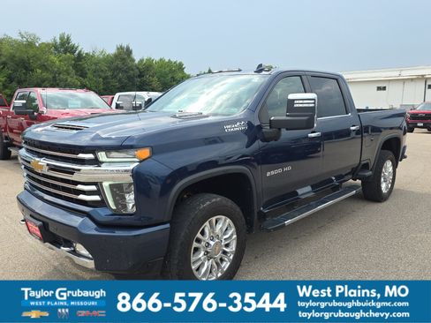 Used 2022 Chevrolet Silverado 2500 High Country AWD/4WD image 4