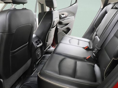 Used 2019 GMC Terrain Denali w/ Comfort Package FWD image 29
