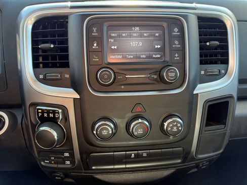 Used 2021 RAM 1500 Classic SLT image 18