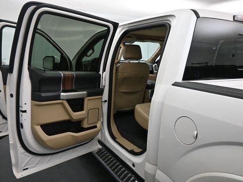 Used 2016 Ford F150 Lariat w/ Equipment Group 501A Mid image 20