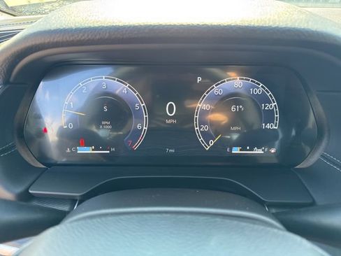 New 2025 Jeep Grand Cherokee Altitude image 15