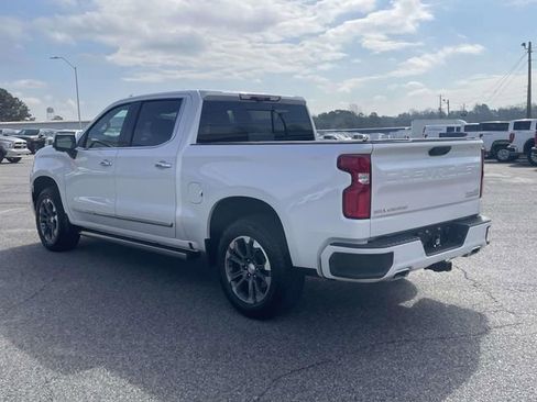 Used 2025 Chevrolet Silverado 1500 High Country w/ Technology Package image 6