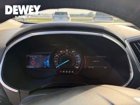 Used 2020 Ford Edge Titanium w/ Equipment Group 301A AWD/4WD image 15