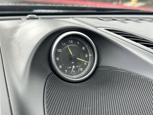 Used 2017 Porsche Cayenne S image 29