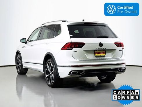 Certified 2022 Volkswagen Tiguan SEL R-Line image 5