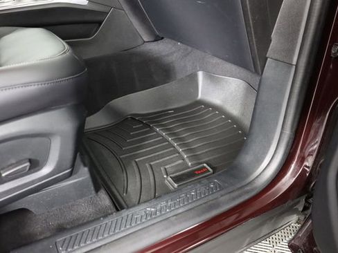 Certified 2022 Ford Explorer XLT w/ Equipment Group 202A image 61