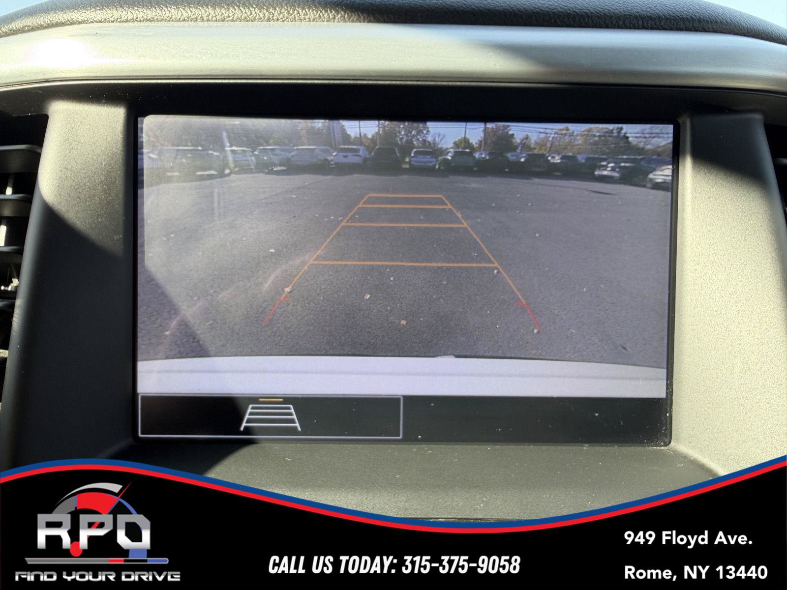 Used 2021 GMC Acadia SLE w/ Driver Convenience Package AWD/4WD image 22