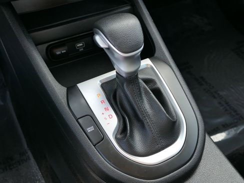 Used 2024 Kia Forte LXS image 22