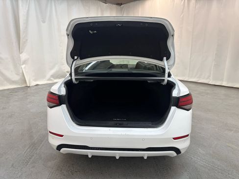 Used 2023 Nissan Sentra SV image 5