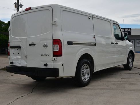 Used 2020 Nissan NV 1500 SV RWD image 7