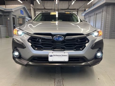 Certified 2024 Subaru Crosstrek 2.0i Premium image 2
