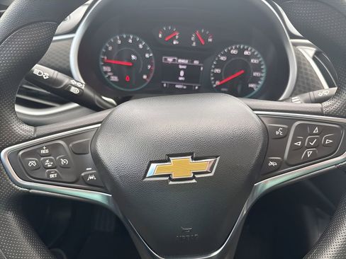 Used 2024 Chevrolet Malibu LT image 17