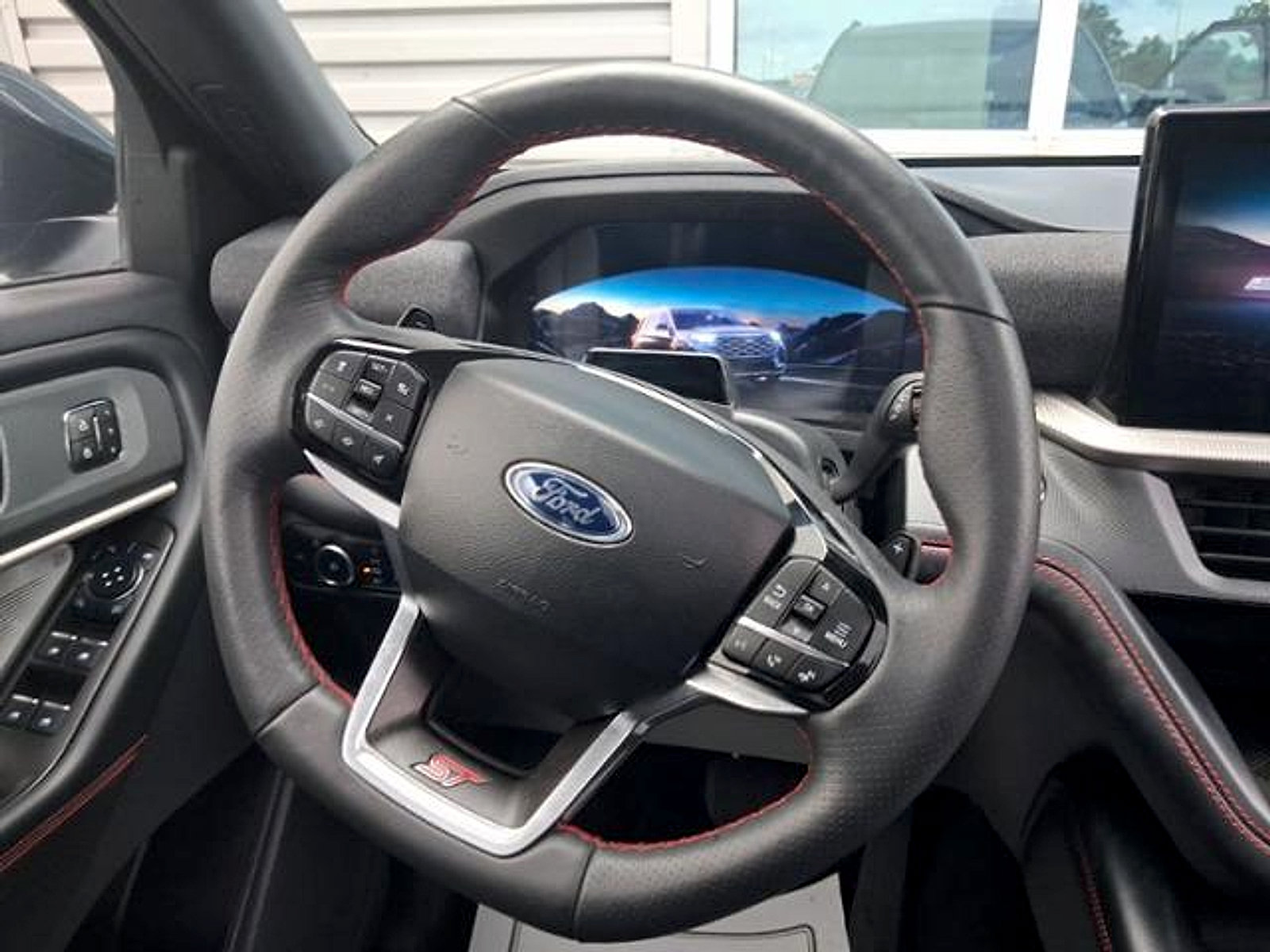 Used 2026 Ford Explorer ST AWD/4WD image 11