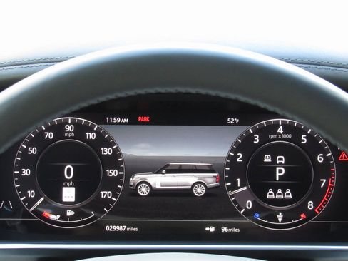 Used 2019 Land Rover Range Rover Autobiography image 26