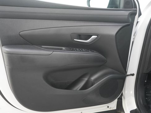 Used 2025 Hyundai Tucson SEL AWD/4WD image 19