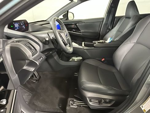 Used 2023 Subaru Solterra AWD image 12